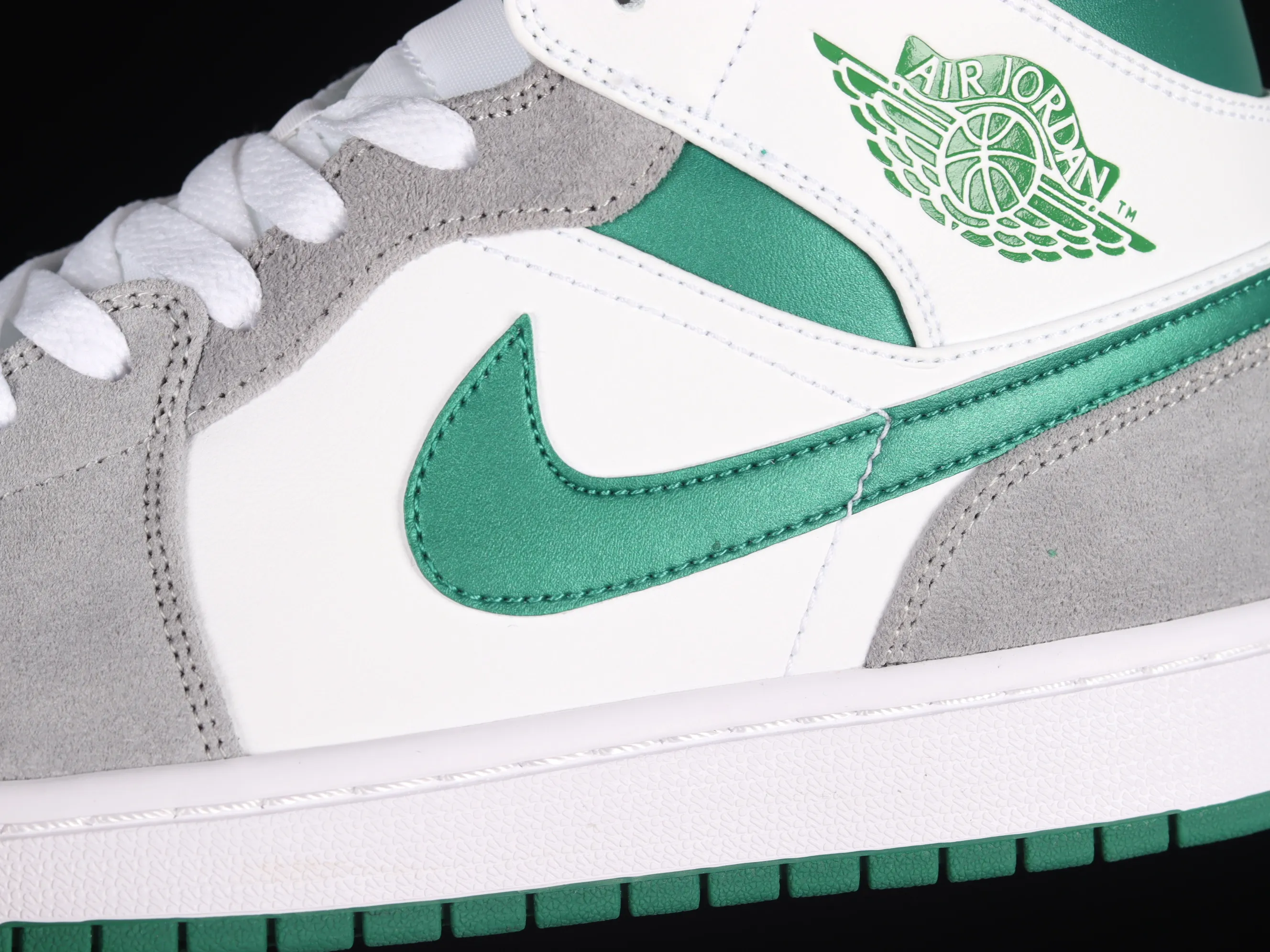 All categories Air Jordan Jordan series basketball shoes Air Jordan 1 Mid Air Jordan 1 Mid AJ1 Joe 1 white gray green mid-top basketball shoes DC7294-103